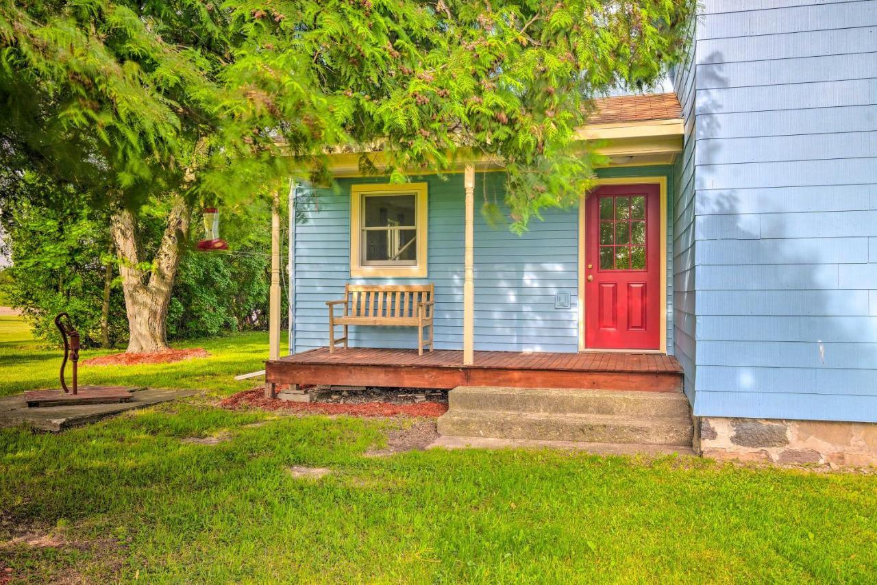 Charming Stanley Home With Yard, 7 Mi To Seneca Lake Geneva Exterior photo